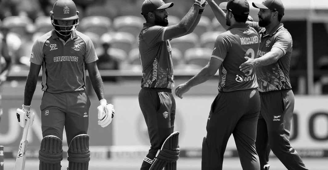 স্টপ ক্লক, আম্পায়ার্স কল আর ওভার-রেটের খাতা: ক্রিকেটের ঘড়ি আসলে কার হাতে? স্টপ ক্লক, আম্পায়ার্স কল আর ওভার-রেটের খাতা: ক্রিকেটের ঘড়ি আসলে কার হাতে?