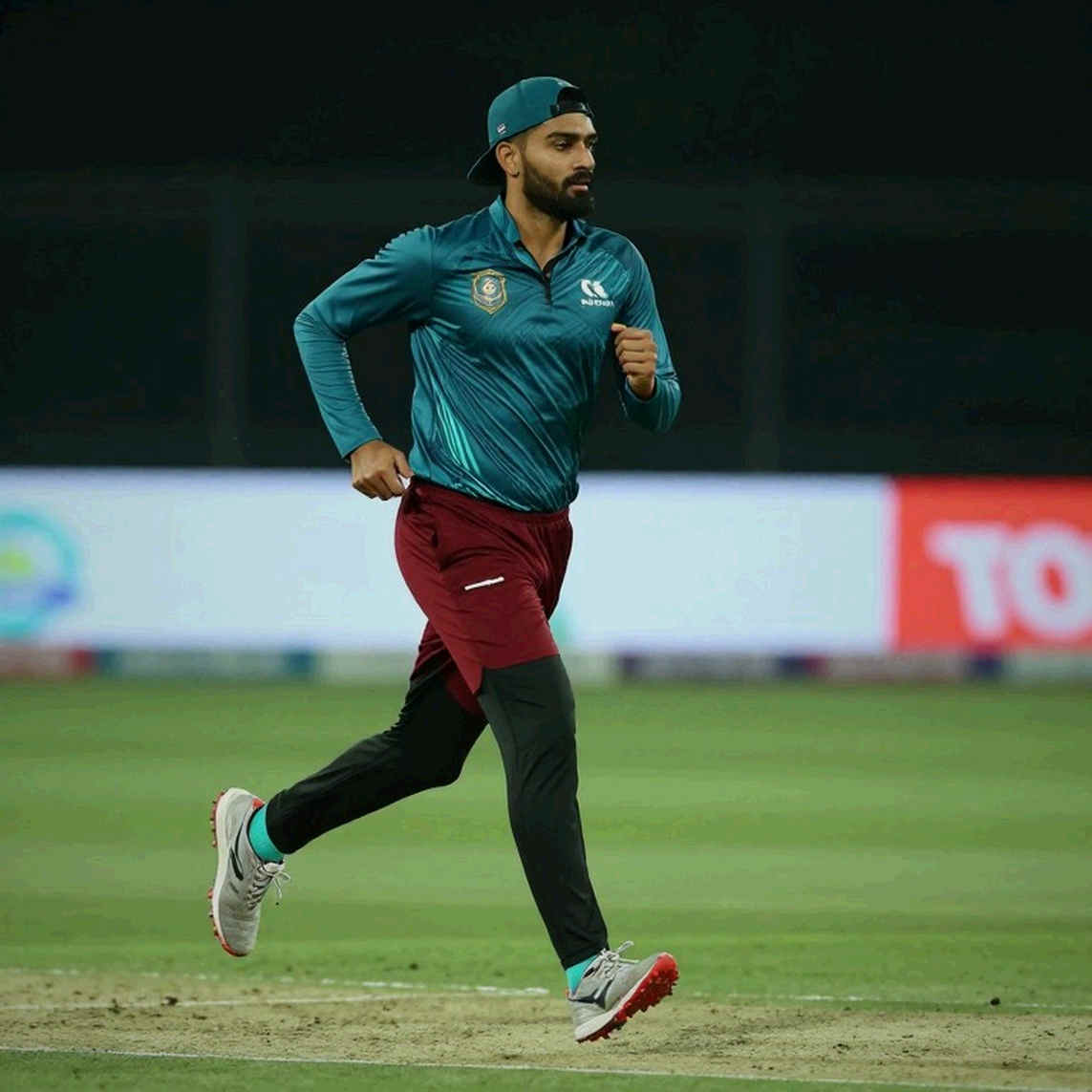 নাহিদা আক্তারের হাতে টি-টোয়েন্টি অধিনায়কত্ব: বাংলাদেশ নারী ক্রিকেটের নতুন অধ্যায় নাহিদা আক্তারের হাতে টি-টোয়েন্টি অধিনায়কত্ব: বাংলাদেশ নারী ক্রিকেটের নতুন অধ্যায়