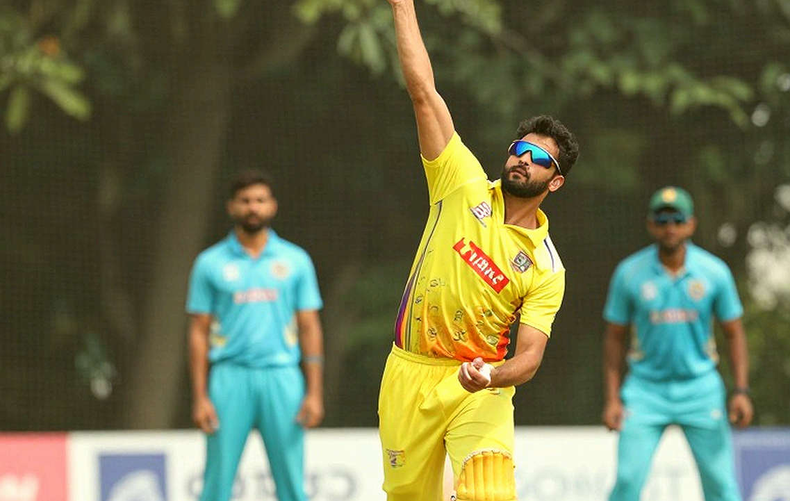 ১০০ বলে ১৫১: অন্বয় দ্রাবিড়ের ইনিংসে বৃষ্টির সংশোধিত লক্ষ্যই আসল গল্প ১০০ বলে ১৫১: অন্বয় দ্রাবিড়ের ইনিংসে বৃষ্টির সংশোধিত লক্ষ্যই আসল গল্প